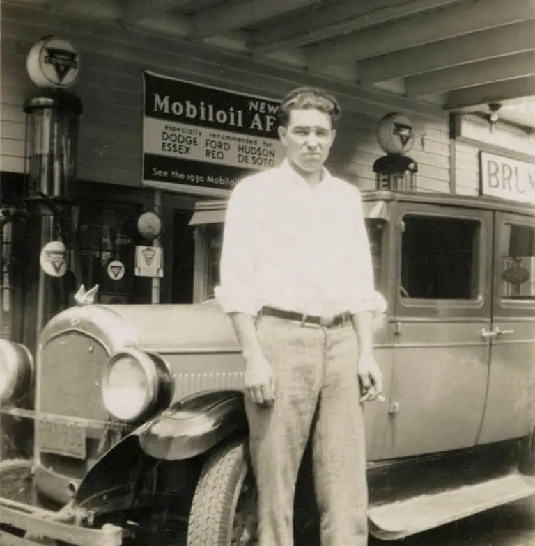 StationHistory_Web_01-3